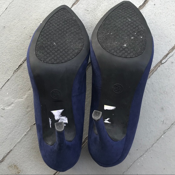 Navy Blue Faux Suede heels - Picture 3 of 5